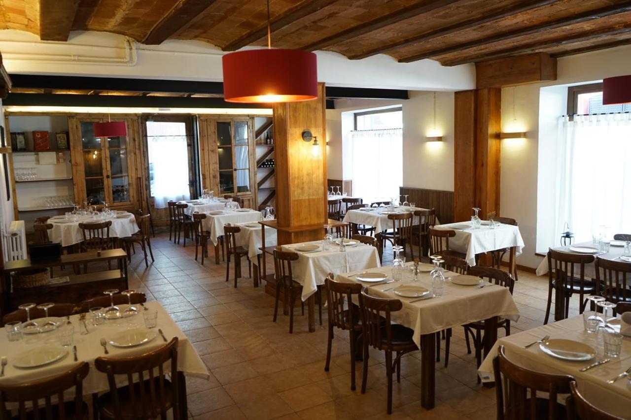 Fonda Biayna Hotel Bellver De Cerdanya Exterior foto