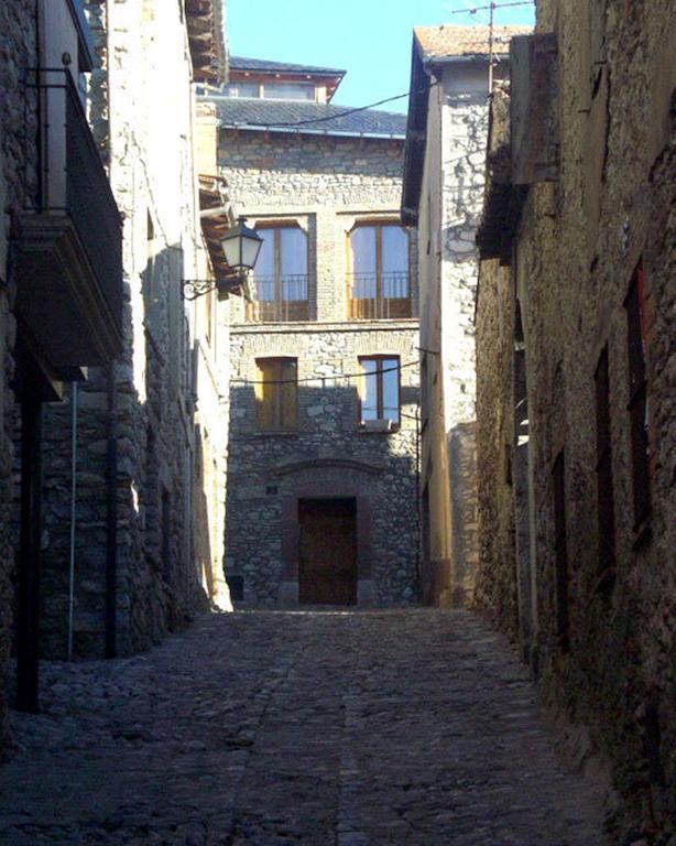 Fonda Biayna Hotel Bellver De Cerdanya Exterior foto