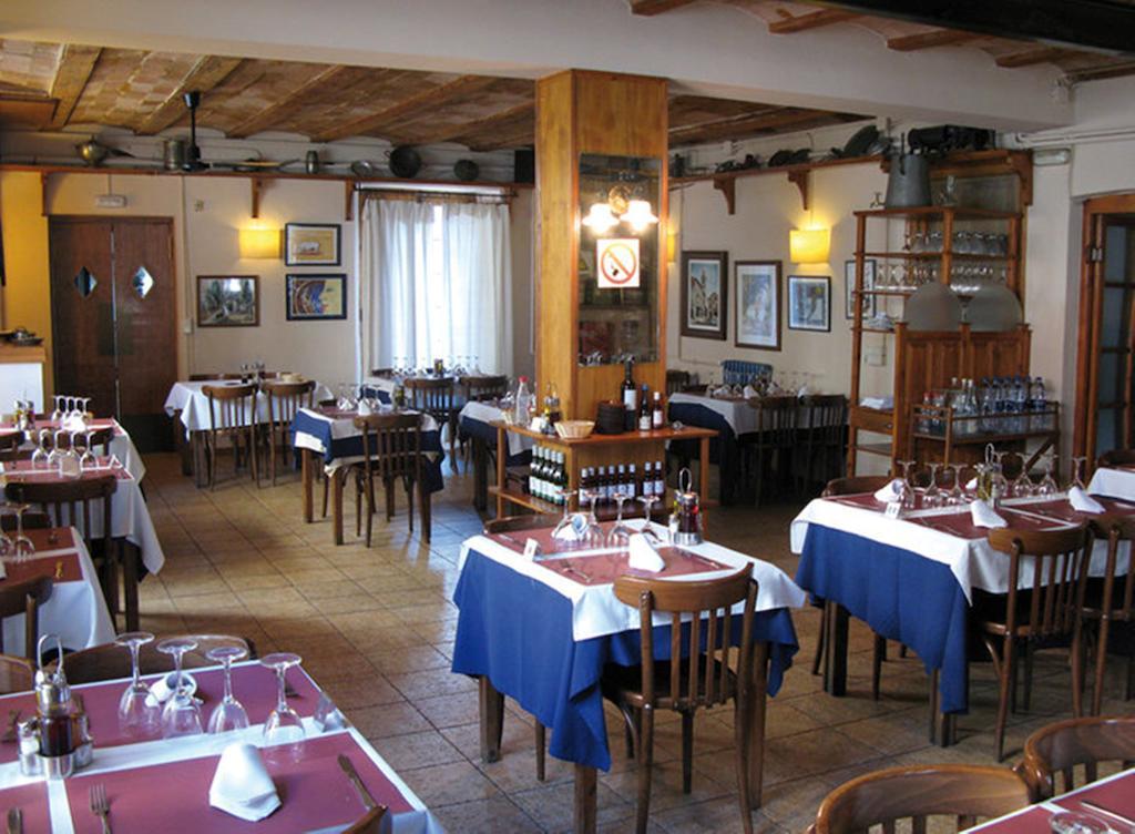 Fonda Biayna Hotel Bellver De Cerdanya Exterior foto