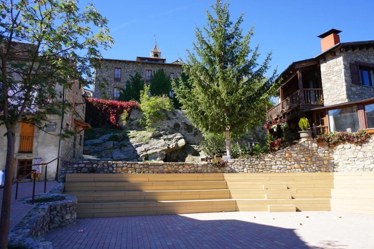 Fonda Biayna Hotel Bellver De Cerdanya Exterior foto