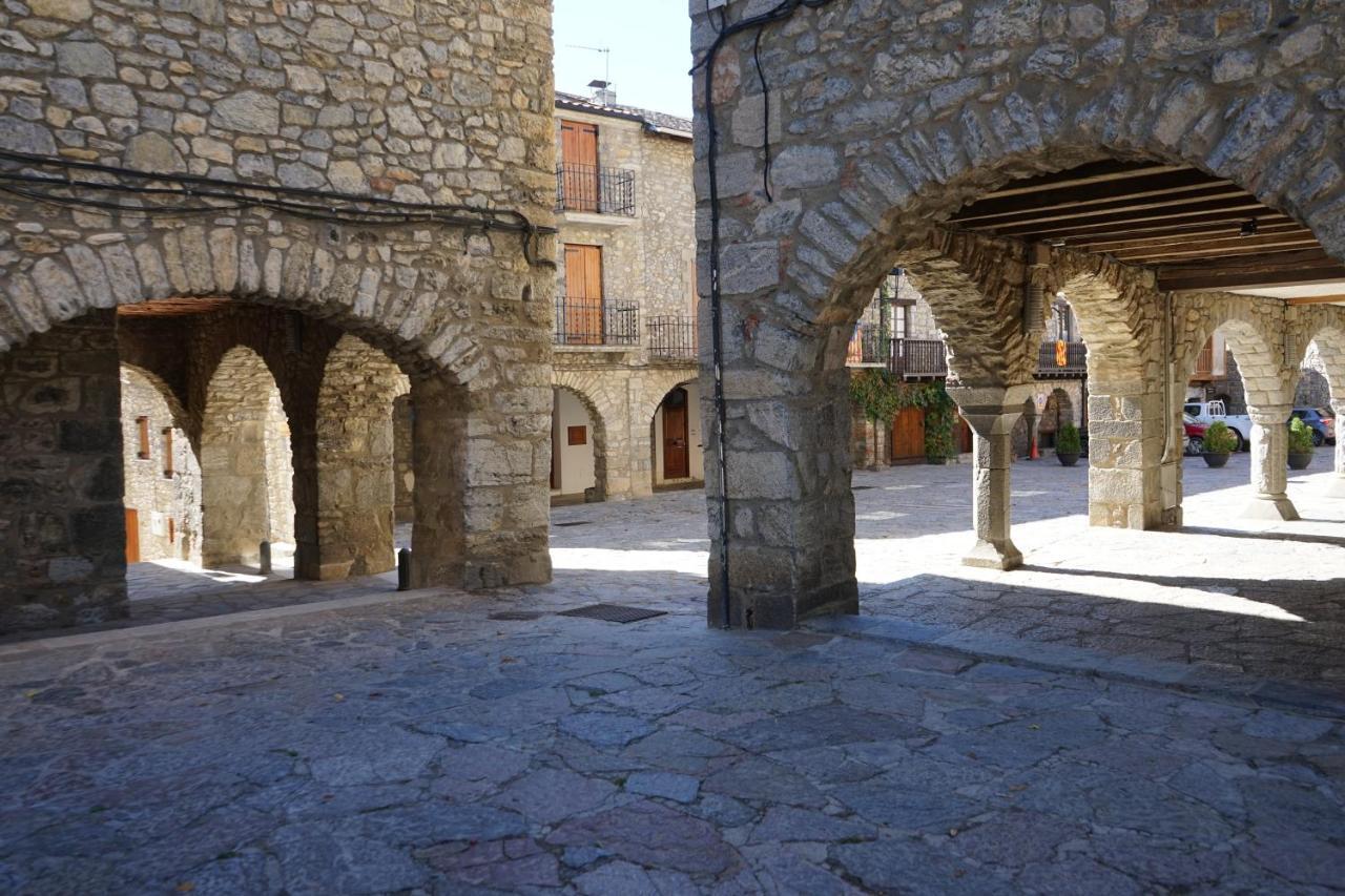 Fonda Biayna Hotel Bellver De Cerdanya Exterior foto